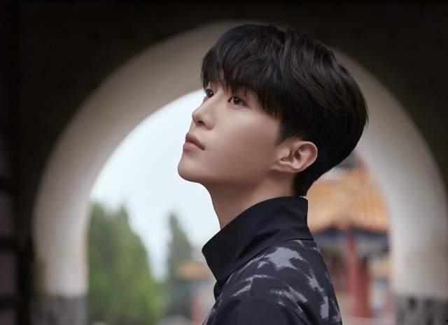 娱乐圈大爆料范丞丞,揭秘明星背后的故事